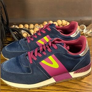 Tretorn Navy and Pink Loyola  Sneakers with Neon Highlights